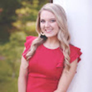 Meet your Posher, Katelyn